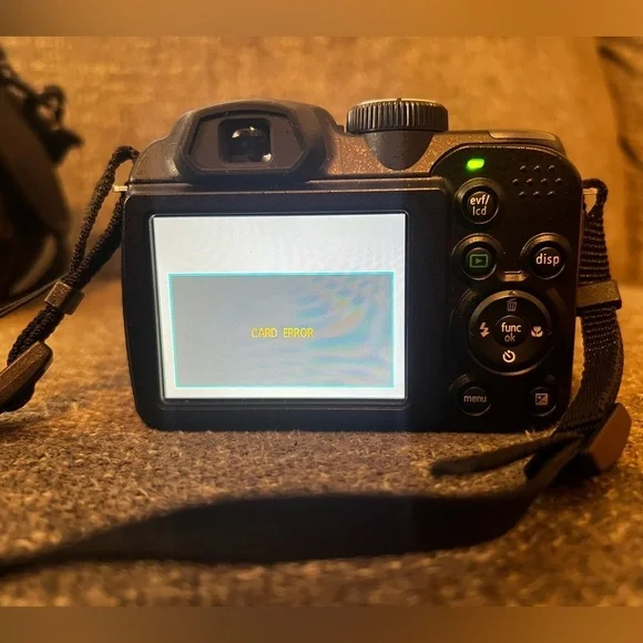 GE Power Pro Series X500 16MP Digital Camera 15X Optical Zoom